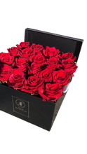 Load image into Gallery viewer, Pandora Butterfly Flower Box + Spray Rose Bouquet Spa Gift Bundle Combo