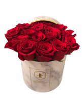 Load image into Gallery viewer, The Aurelia Rouge Moyene Flower Box