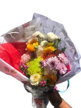 Load image into Gallery viewer, Sunrise Serenade Bouquet