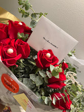 Load image into Gallery viewer, Christophe Pearled Red Roses