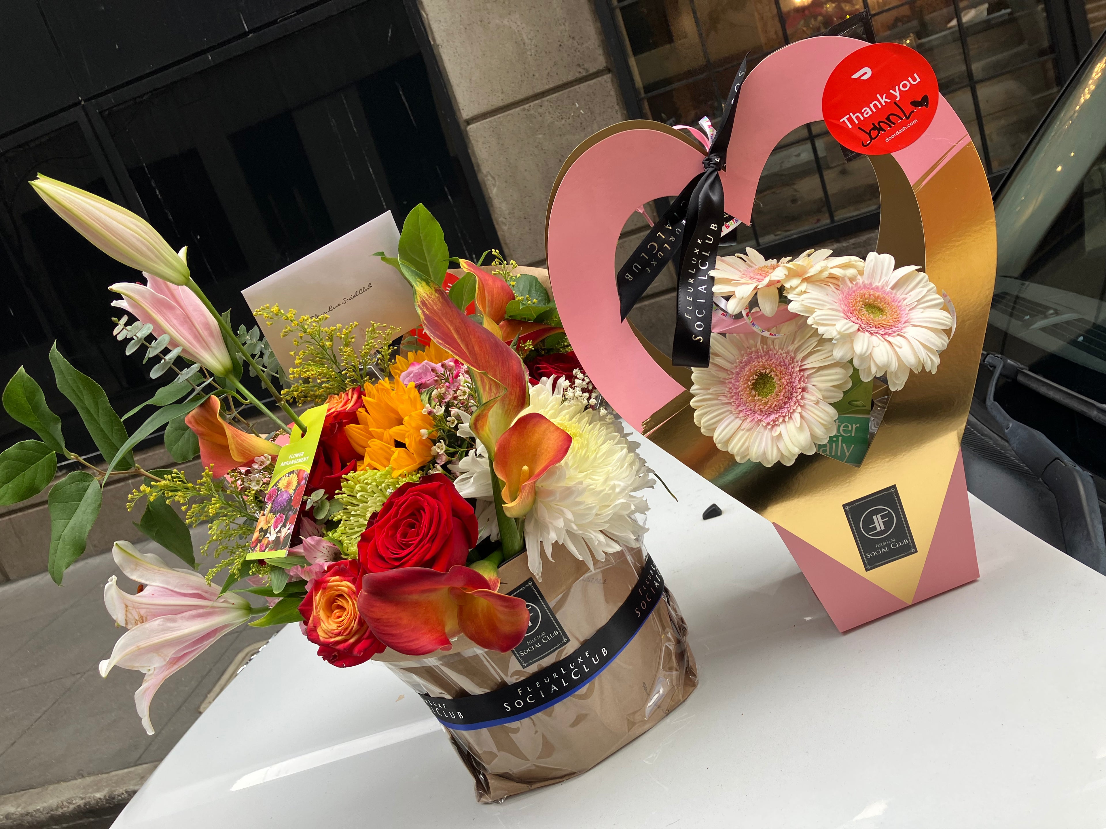 Gerbera Daisies Flower Carrier