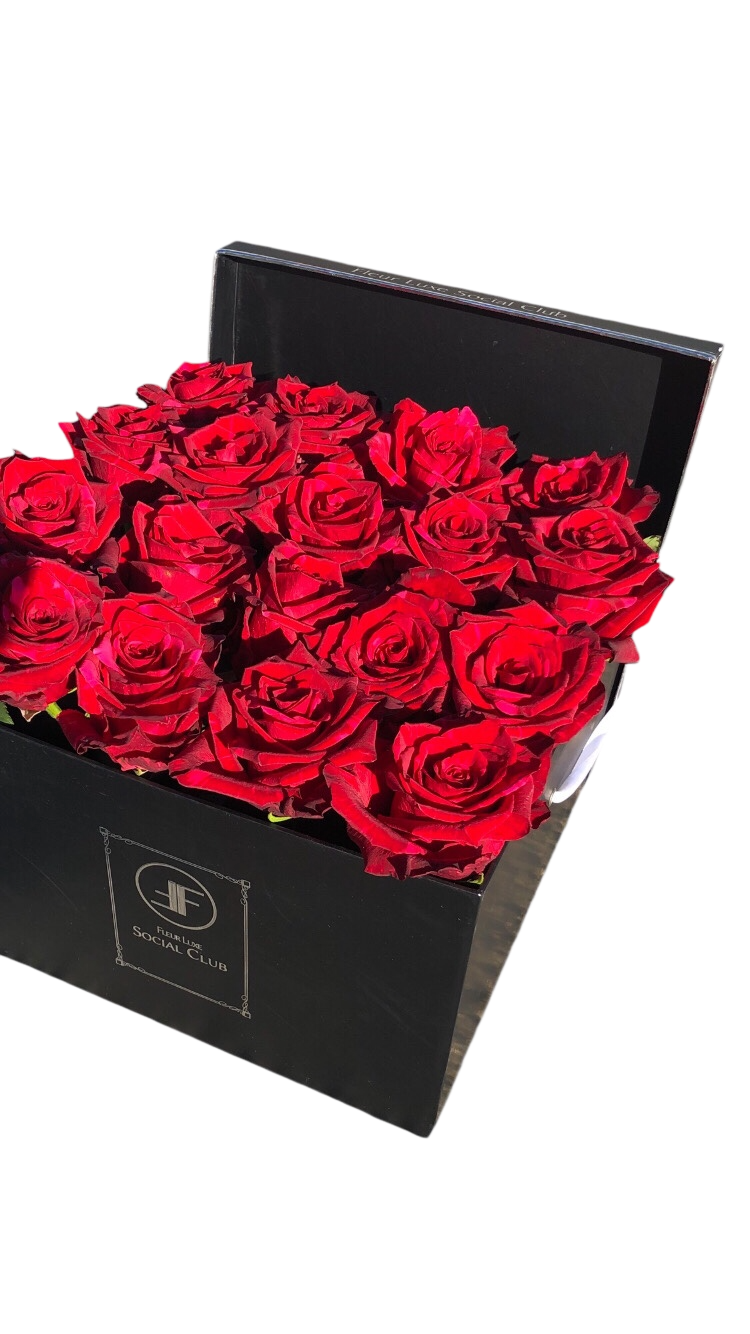 Pandora Butterfly Flower Box + Spray Rose Bouquet Spa Gift Bundle Combo