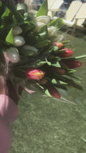 Load and play video in Gallery viewer, Holland Tulips Bouquet
